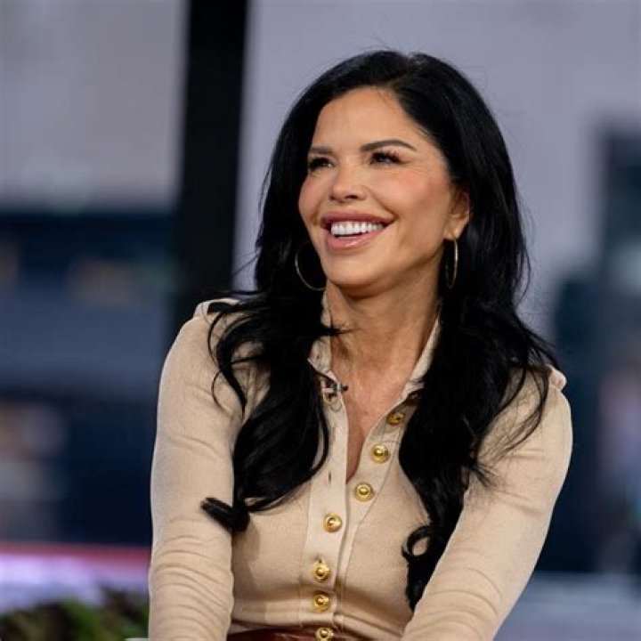 Aar&oacute;n S&aacute;nchez Net Worth: Exploring the Life and Success of a Renowned Chef