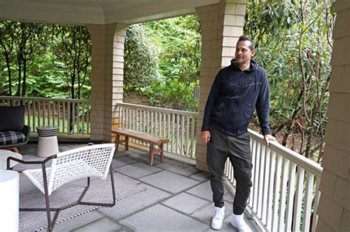 Aaron Boone's Stunning Residence: Photos & Details