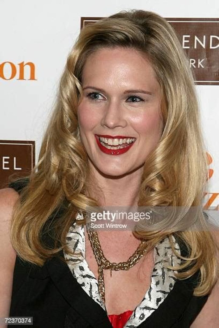 Stephanie March: A Rising Star in the Acting World