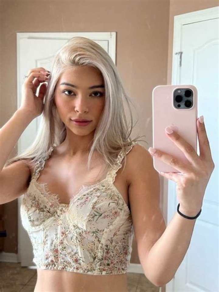 Aishah Sofey OnlyFans: A Comprehensive Look into Her Journey and Success