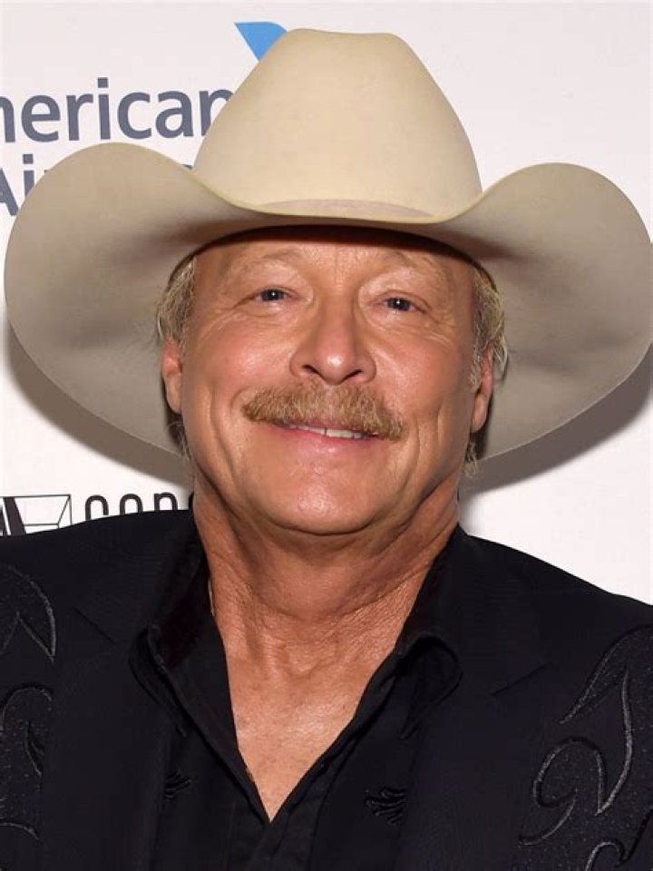 Country Star Alan Jackson: Hits & History
