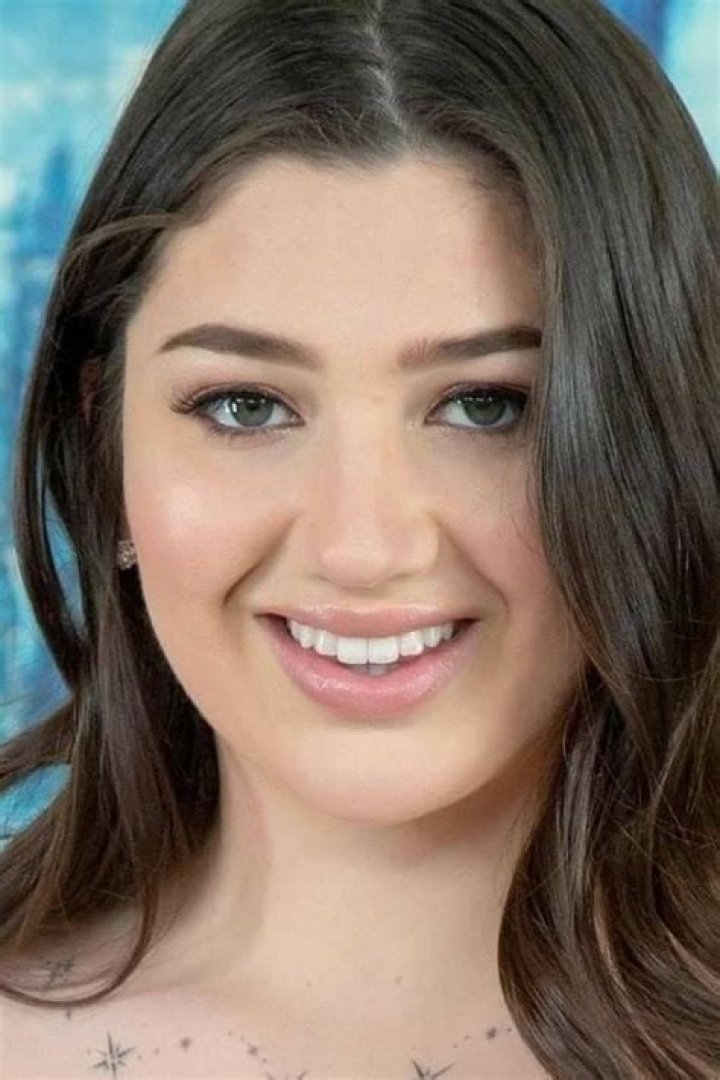 Alex Star Wikipedia: The Rising Star's Journey and Influence