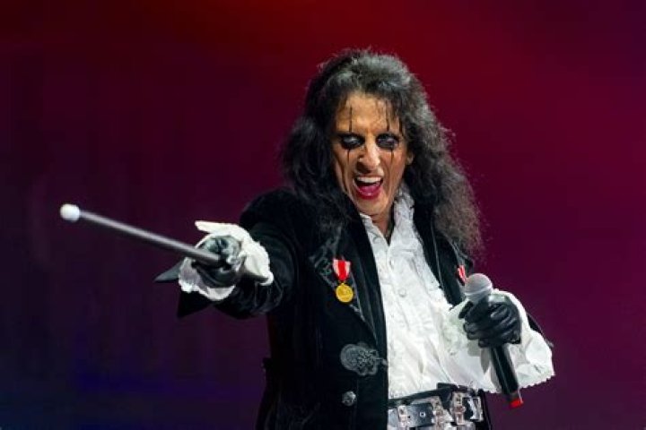 A Comprehensive Look at Alice Cooper: The Shock Rock Legend