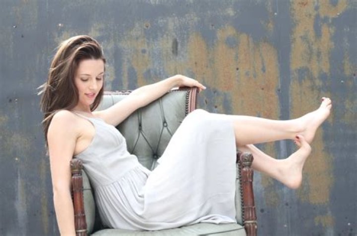 Alona Bloom Feet: A Comprehensive Guide to Her Talent, Achievements, and Influence