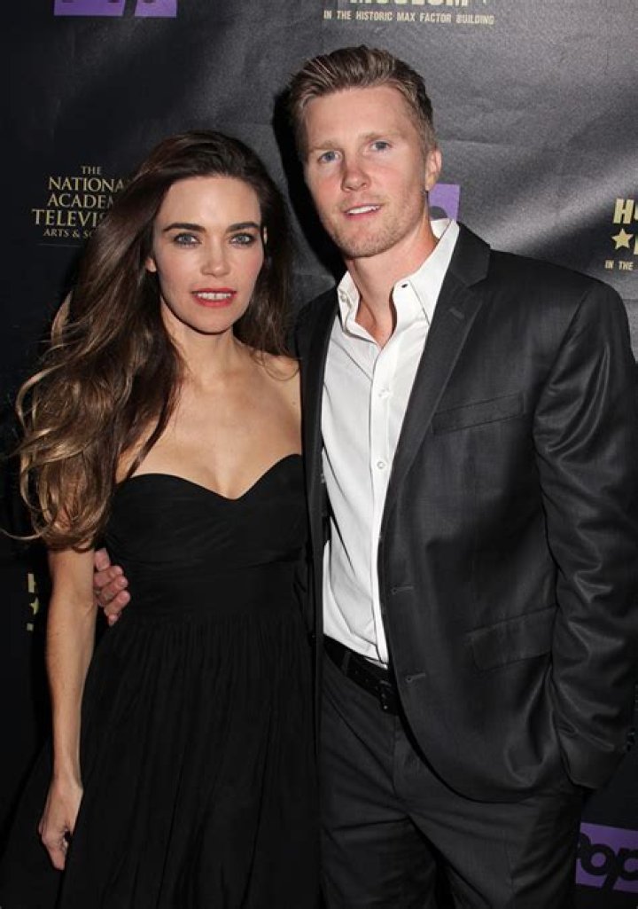 Amelia Heinle & Thad Luckinbill Reunite? Couple Back Together?