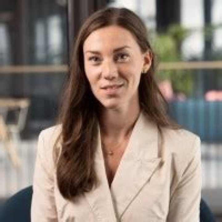 Discovering Anna Hillinge: The Inspiring Journey of a Rising Star