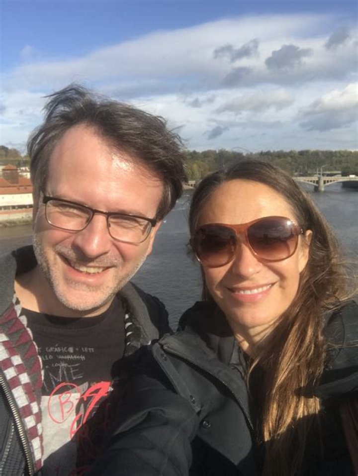 Anneke Lucas's Husband: Who Is He?