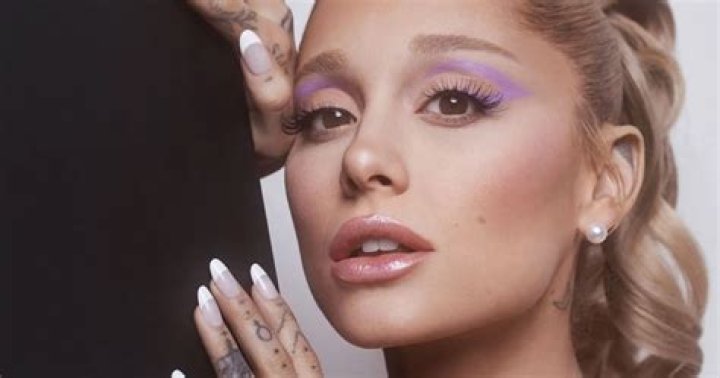 Ariana Grande's Lazy Eye: Debunking the Rumors