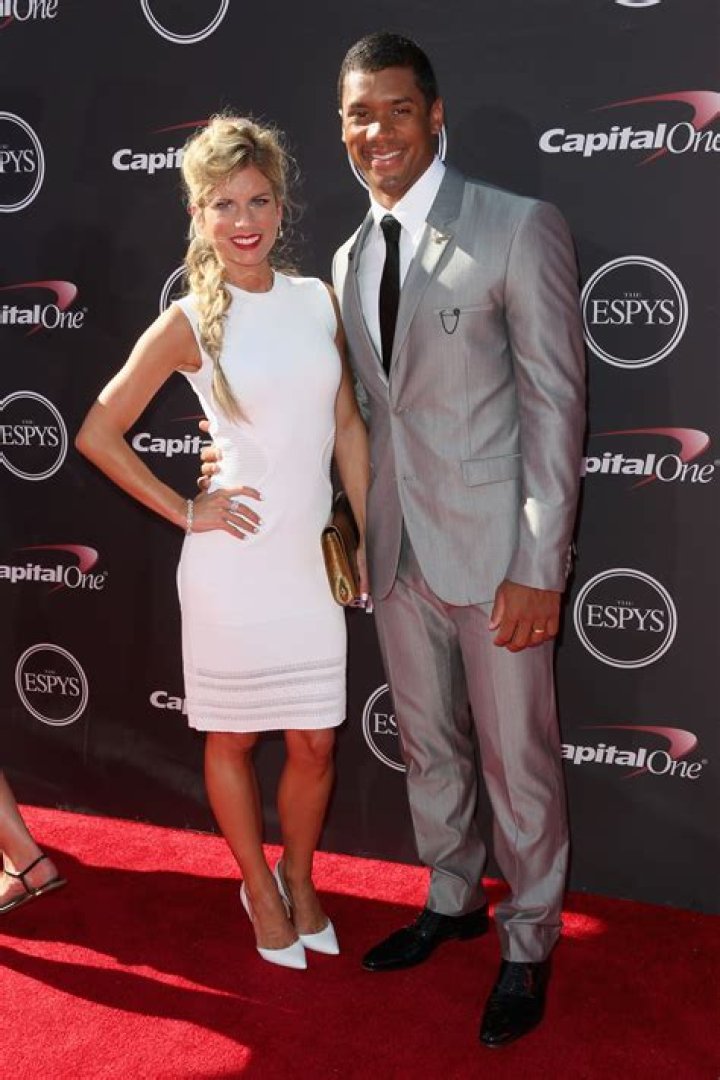 Exploring the Life and Legacy of Ashton Meem