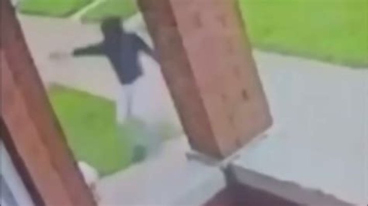 Shocking Bloodhound Lil Jeff Shooting Video - Disturbing Footage