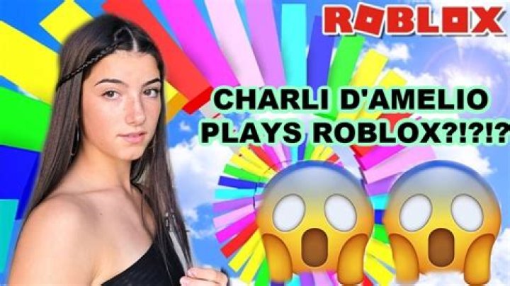 Why Some Fans Believe Charli D'Amelio's Roblox Experience is Trash