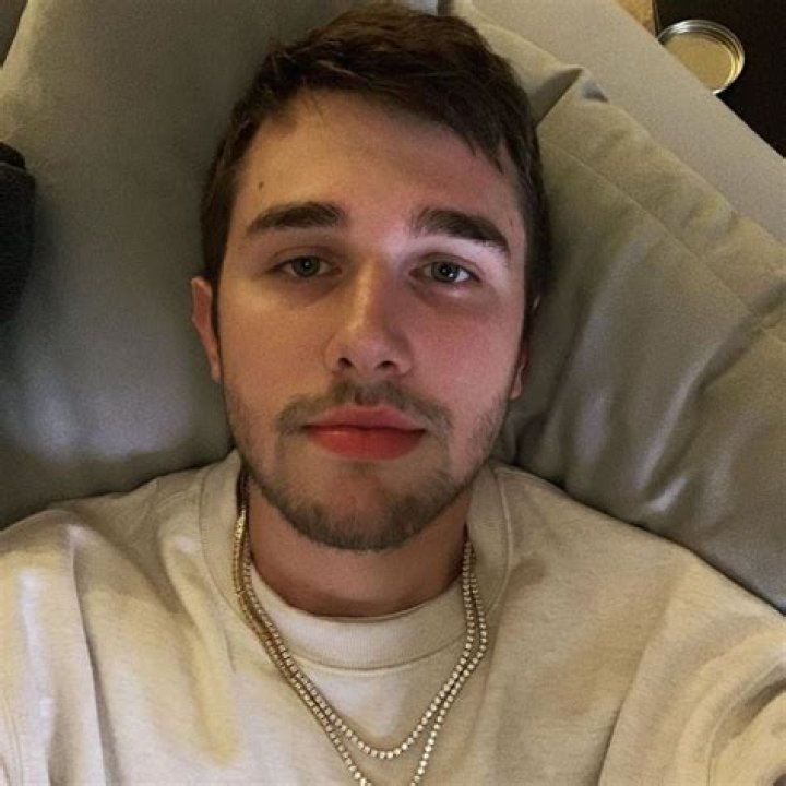 Christopher Comstock: The Journey of an Influential Electronic Music Producer