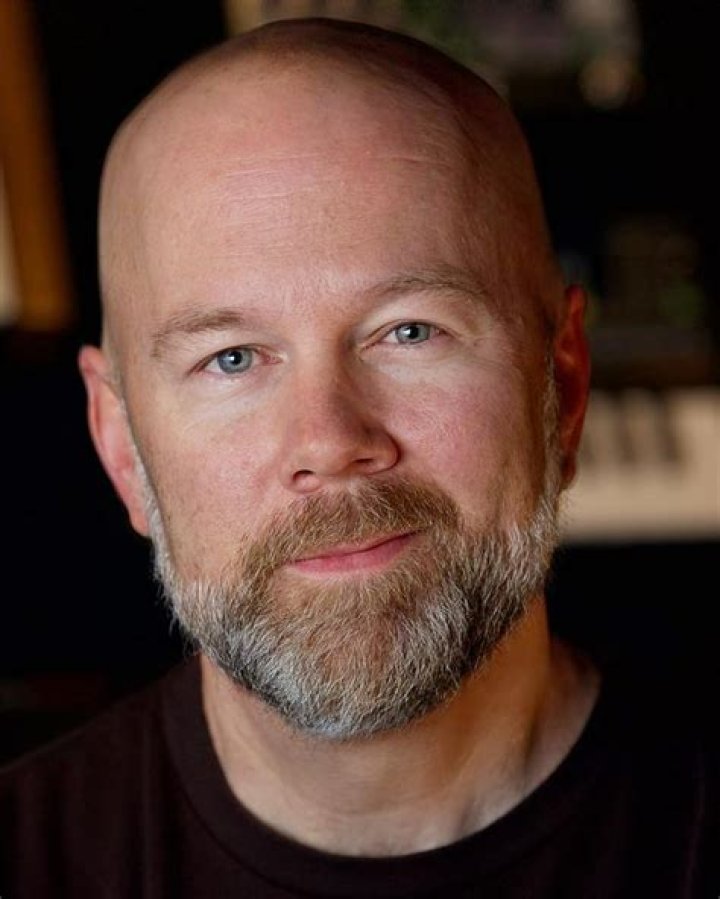 Christopher Sabat: Voice Actor & Anime Legend