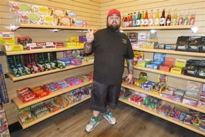 Evaluating Chumlee's Candy Shop Wealth: A Sweet Success Story