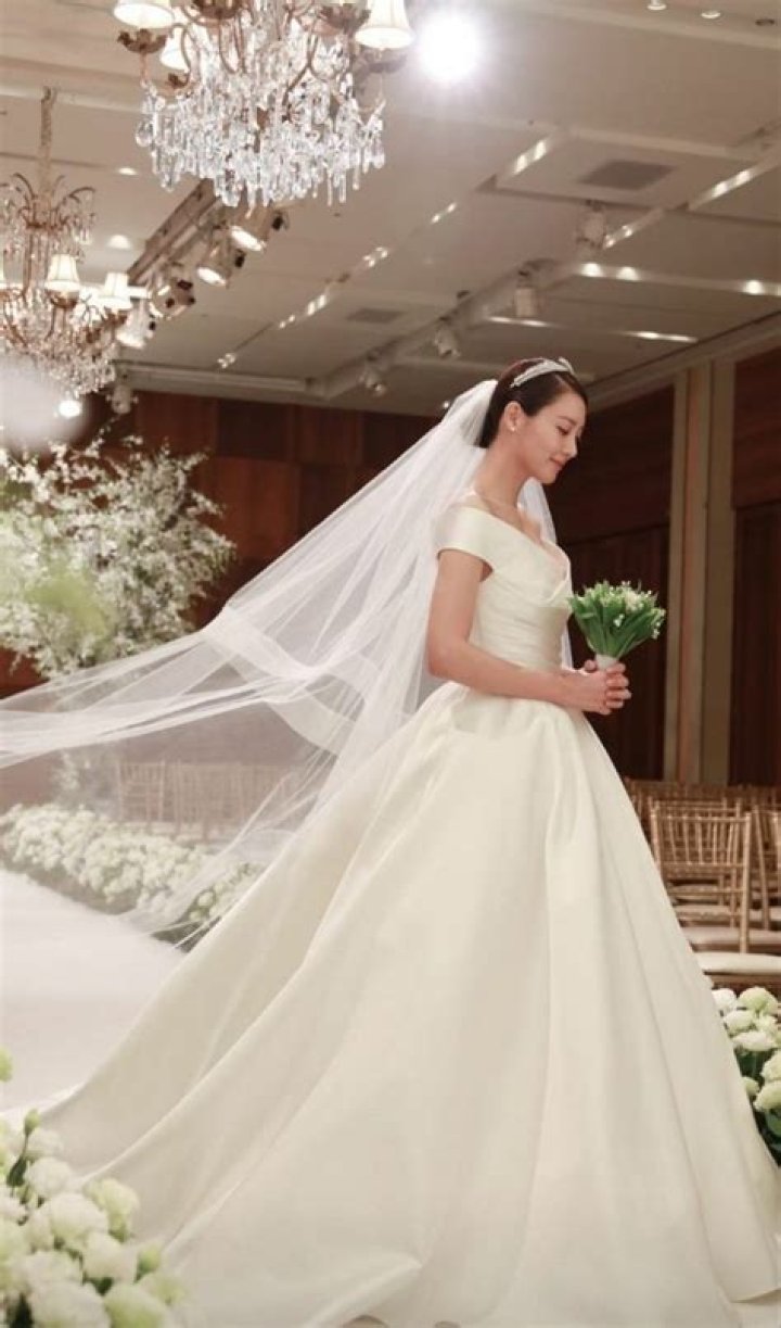 Claudia Kim's Star-Studded Wedding: A Fairy Tale Extravaganza