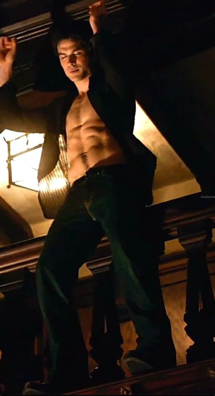 Damon Salvatore Without Shirt: Exploring the Iconic Moments and His Allure