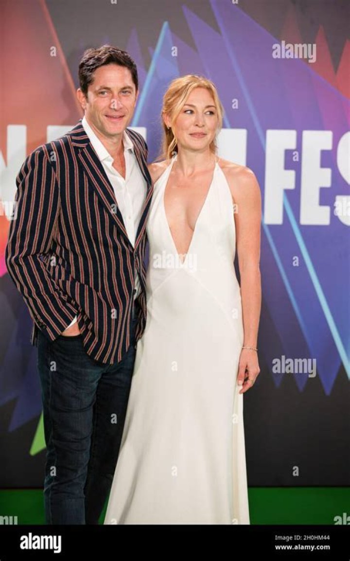 David Conrad's Wife: Everything You Need to Know