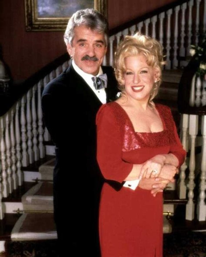 Dennis Farina Bio: The Remarkable Journey of a Legendary Actor