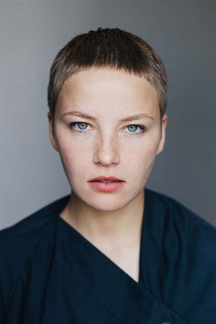 The Fascinating Journey of Devrim Lingnau: A Rising Star in the Global Arena