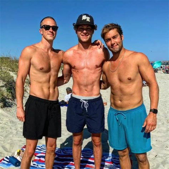 Drew Starkey Physique: Insane Transformation & Workout Secrets