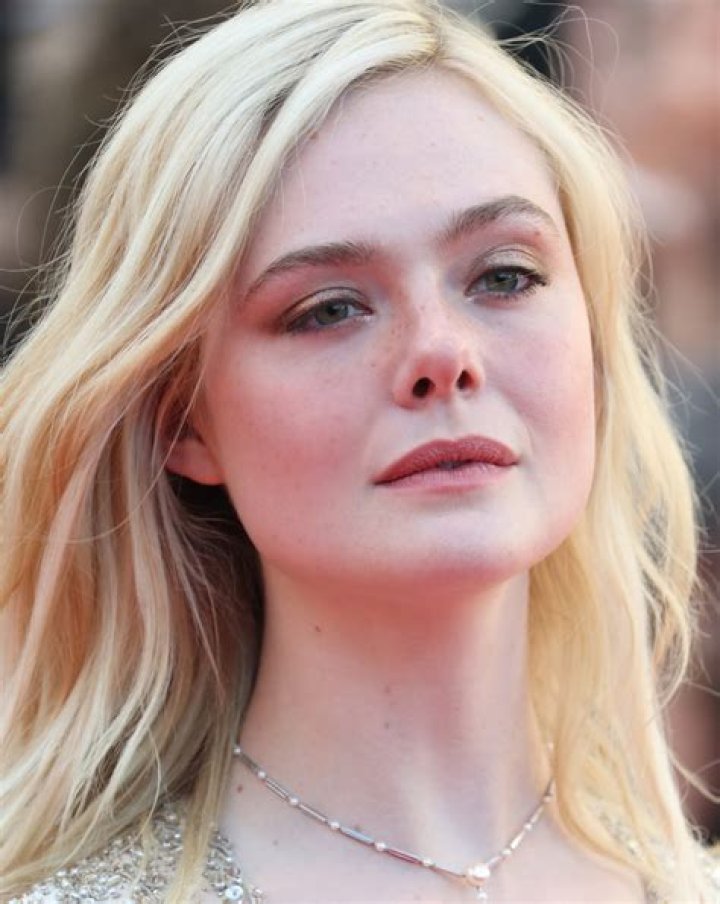 Elle Fanning: The Rising Star Redefining Hollywood