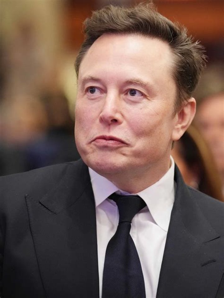 Elon Musk Height: Unveiling the Truth About the Tech Titan's Stature