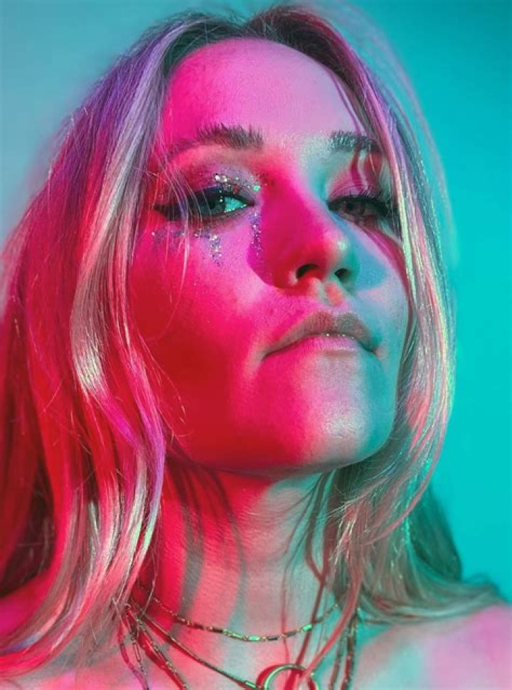 Emily Osment Topless: A Comprehensive Look at the Controversy and Her Career