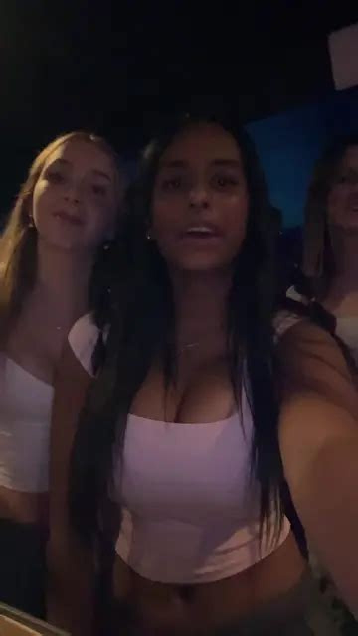 Who is emily_santtt? Discover the Inspiring Journey of a Rising Star