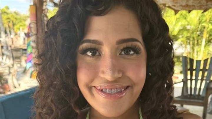 Funsized Megan Delivery: A Comprehensive Guide to the Phenomenon