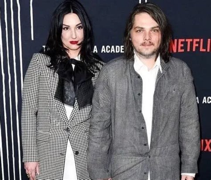 Gerard Way Ex: A Comprehensive Look at the Musician's Past Relationships