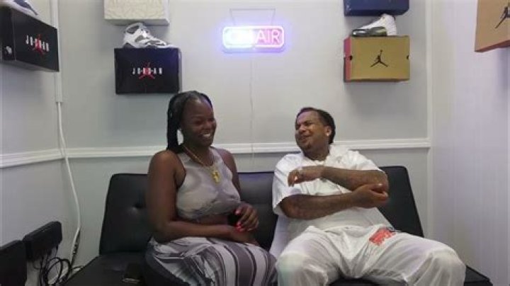 Hadil.Dovey: A Rising Star in the Digital Era