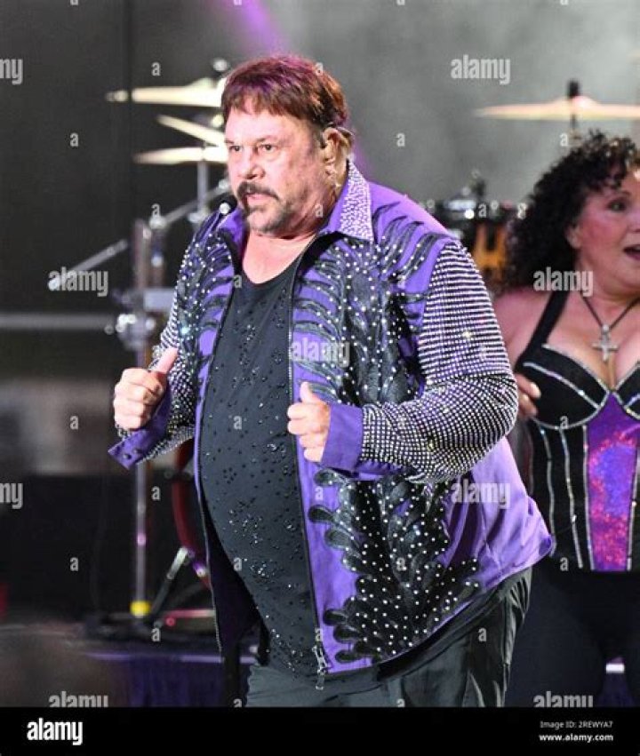 Harry Wayne Casey: The Iconic Journey of a Disco Legend