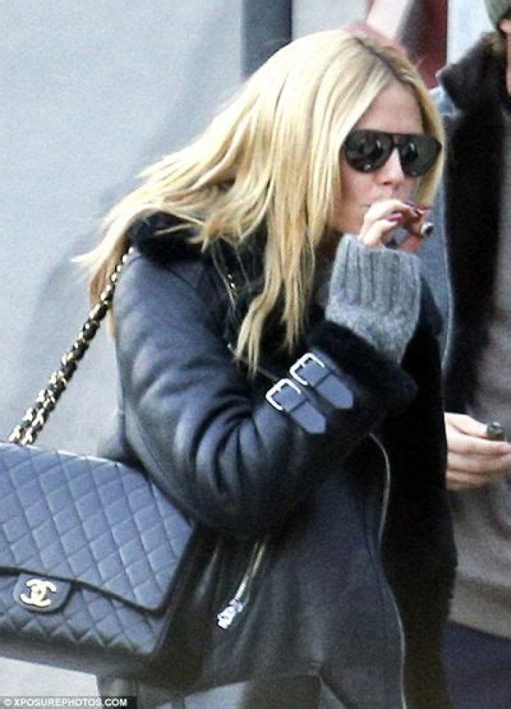 Heidi Klum Smoke: A Comprehensive Exploration of the Iconic Moment