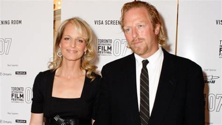 Exploring the Intricate Web of Helen Hunt Relationships: A Journey Through Love and Friendship