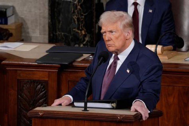 How Can I Send a Message to Donald Trump: A Comprehensive Guide