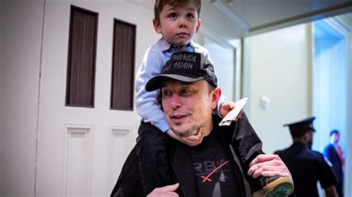 How Does Elon Musk's Height Affect His Public Image?