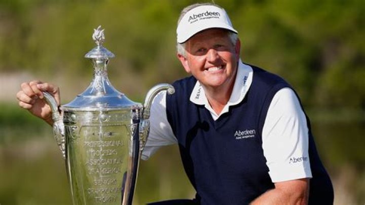 How Old is Colin Montgomerie the Golfer?