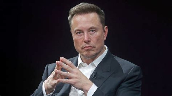 How Tall Is Elon Musk? Discover the Facts Behind the Tech Titan's Height