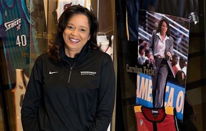 Is Carolyn Peck Married? Discover the Truth Behind Her Personal Life