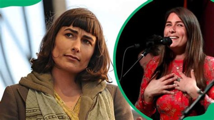 Jade Castrinos: A Renowned Singer-Songwriter