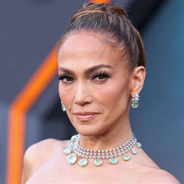 Jennifer Lopez Age: [Current Year] - Updated!