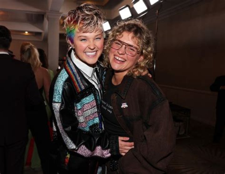 JoJo Siwa Engaged: The Exciting Journey of Love and Self-Discovery