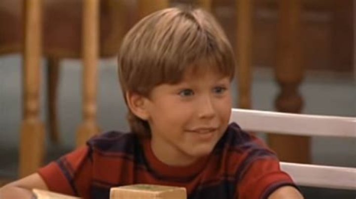 Jonathan Taylor Thomas: Home Improvement Expert!