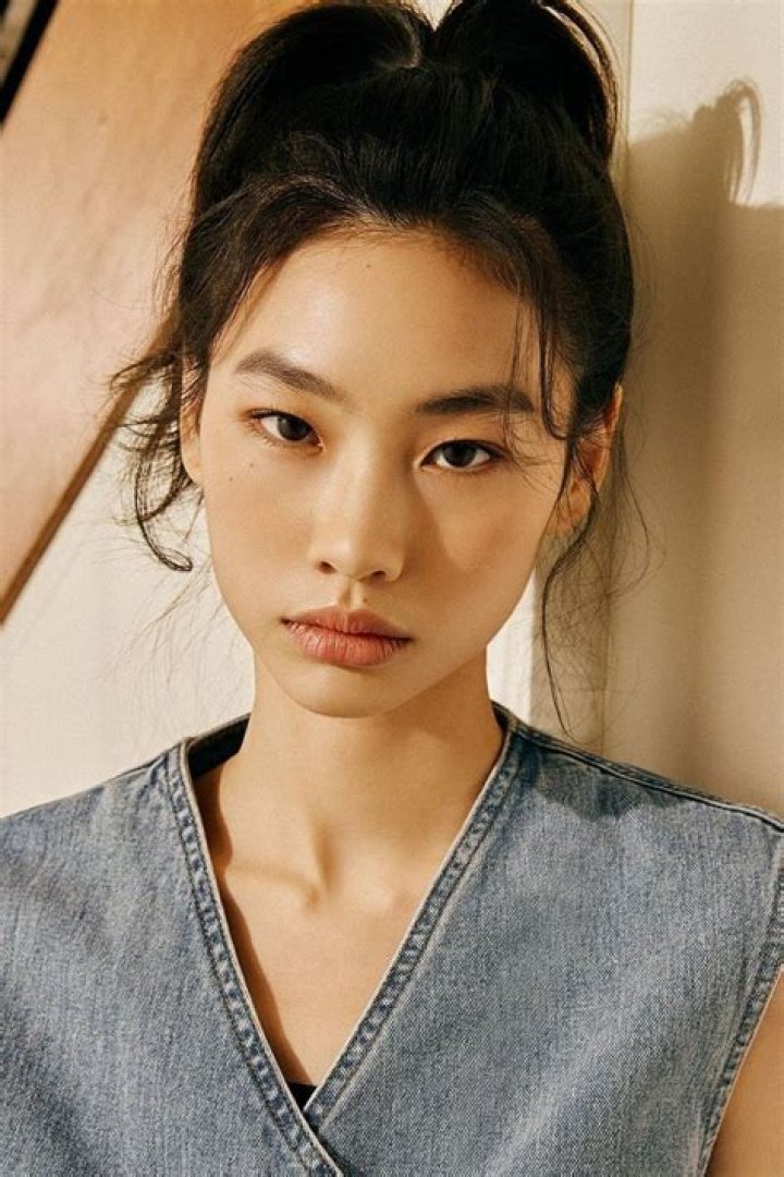 Jung Ho Yeon Born: The Rise of a Global Fashion Icon