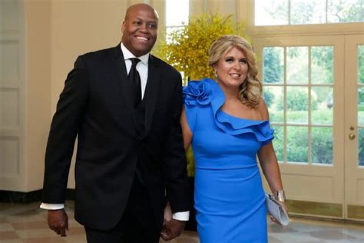 Kelly McCrum: The Rising Star Redefining Excellence in the Entertainment Industry