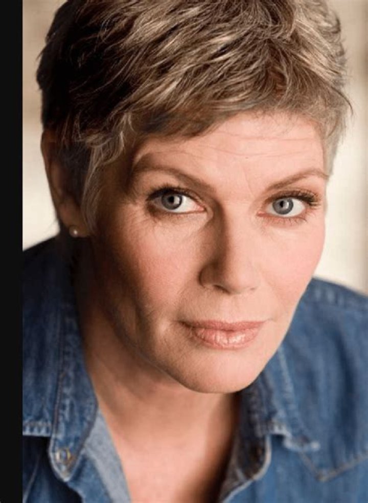 Kelly McGillis Net Worth 2023: A Deep Dive into Her Career and Finances