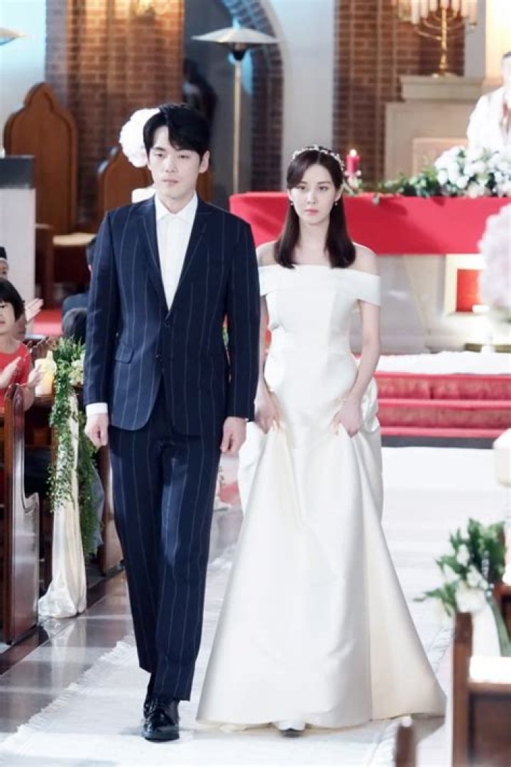 Kim Jung Hyun's Wife: Uncovering the Love Life of the Korean Actor