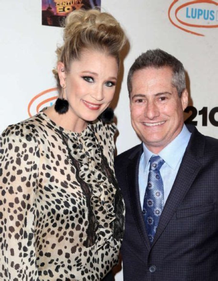 Kristen Renton Husband: All You Need to Know