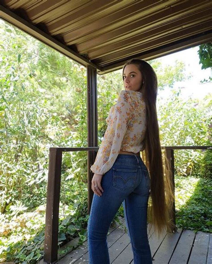 Stunning Lacey Fletcher Photos - Latest Pics & Videos