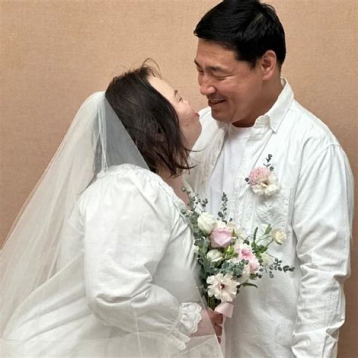 Lee Jung Eun Husband: A Comprehensive Look into Her Personal Life and Career